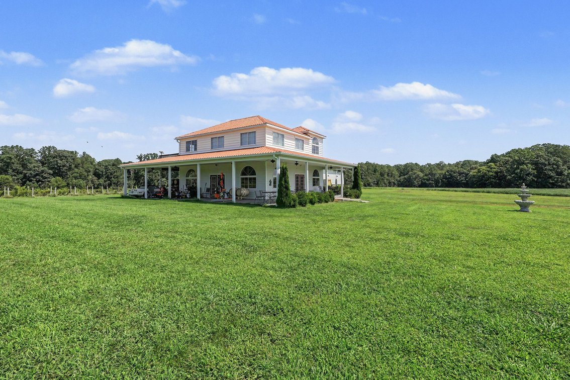 Image for Caret Cellars Vineyard & Winery Auction