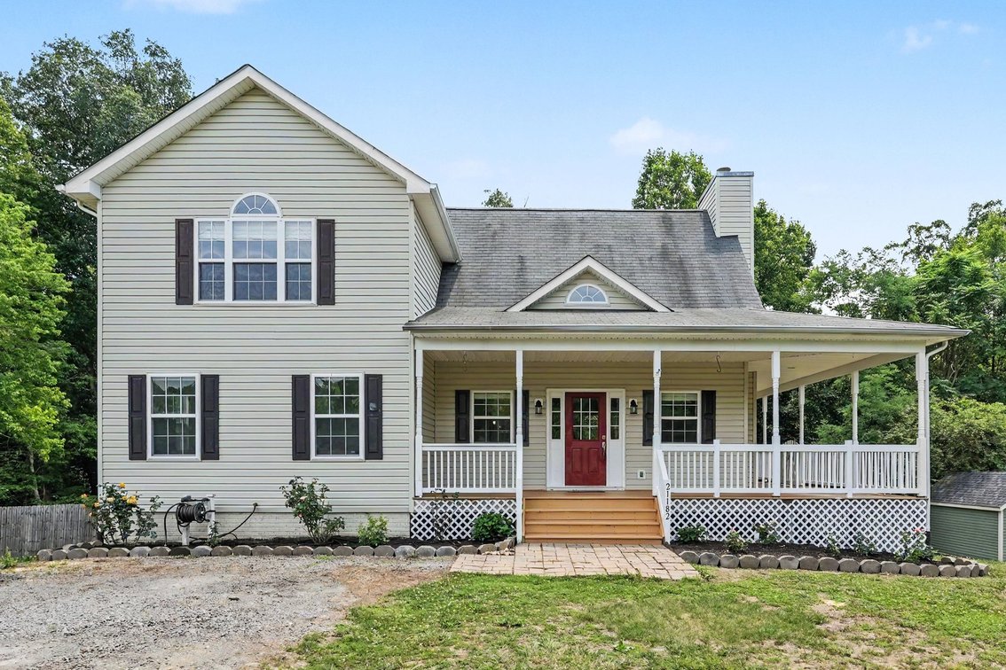 Image for Fredericksburg VA - 4 BR 3.5 BA - The Home You Want, at the Price You Set | Finance-Friendly Auction: 21182 Mount Road