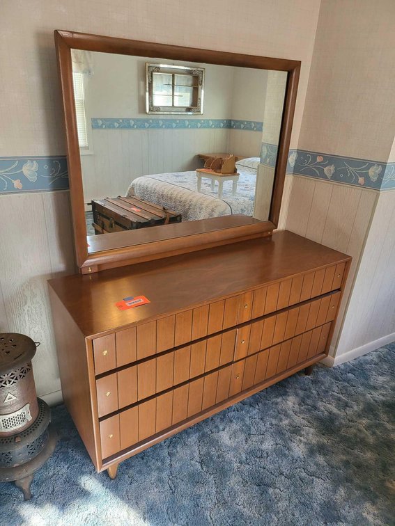 Image for Furniture, collectibles, household-Sturgeon Bay