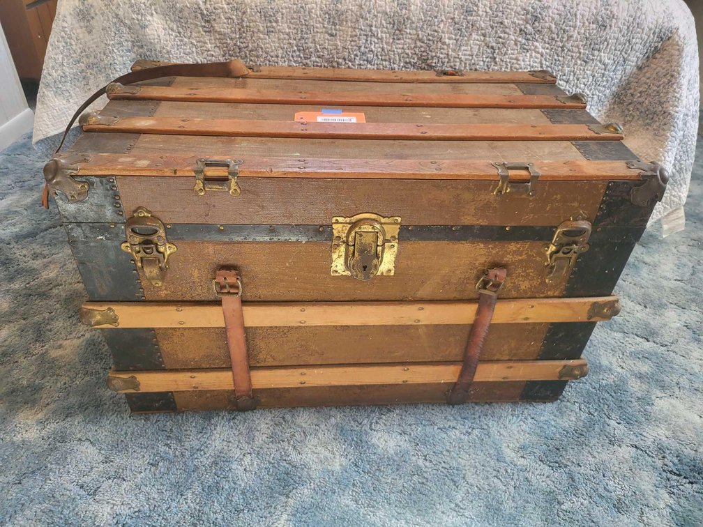 Image for Furniture, collectibles, household-Sturgeon Bay