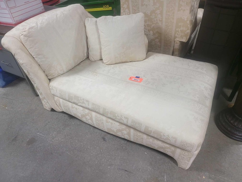 Image for Furniture, collectibles, household-Executive circle