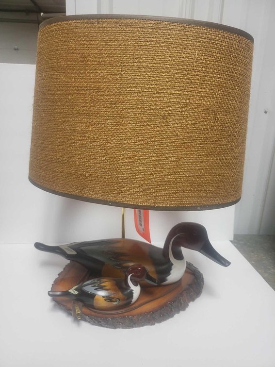 Image for Furniture, collectibles, household-Executive circle