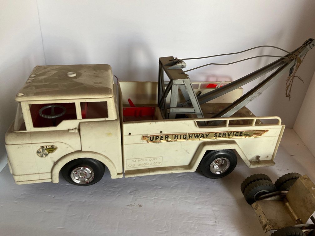 Image for Furniture, collectibles, NASCAR die cast cars, household-Gravel Pit Rd