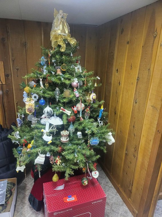 Image for Furniture, collectibles, household-Greenwald St