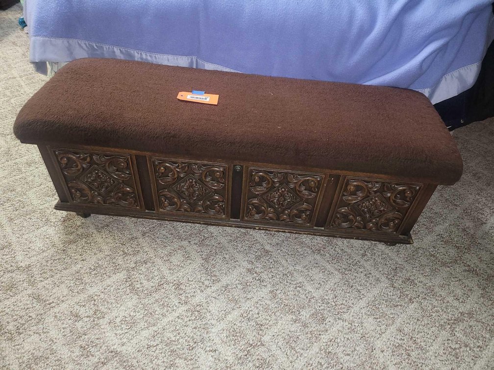 Image for Furniture, collectibles, household-Greenwald St