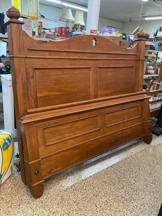Image for Furniture, collectibles, household-Main front