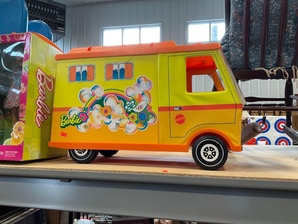Image for Furniture, collectibles, household-New south