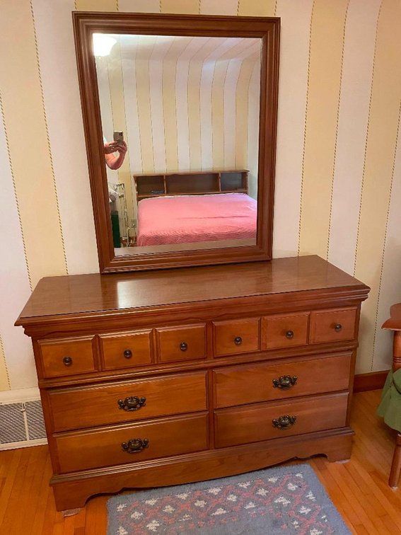 Image for Furniture, collectibles, household-Main back