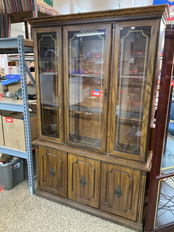 Image for Truck, furniture, jewelry, collectibles, household-Main front
