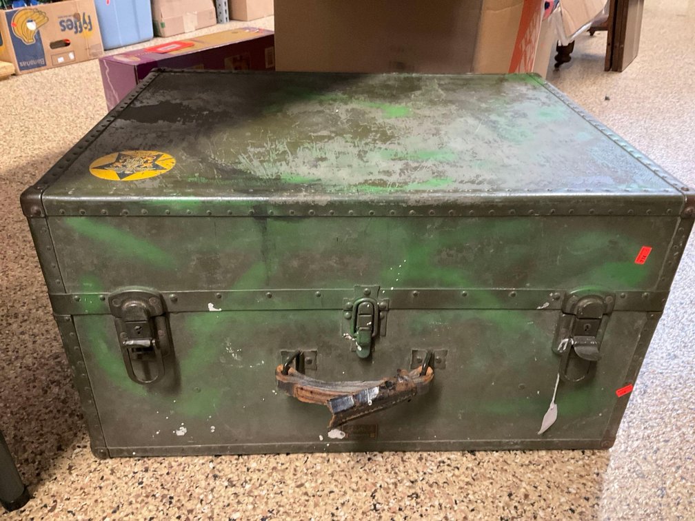 Image for Furniture, collectibles, household-Main front