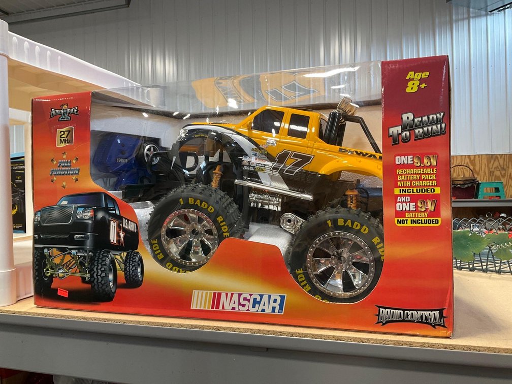 Image for Snowmobile trailer, toys, furniture, collectibles, household-New north/Savanna