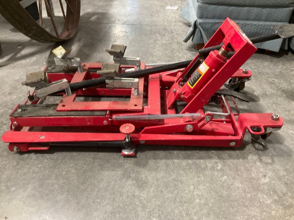 Image for Alignment machine, furniture, collectibles, household, delinquent storage units-New North
