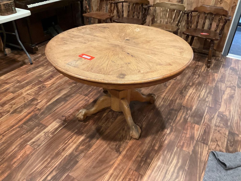 Image for Furniture, collectibles, business assets-Bellevue St