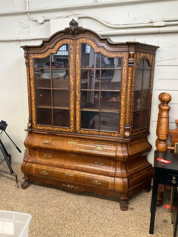Image for Furniture, collectibles, household-Main Back half