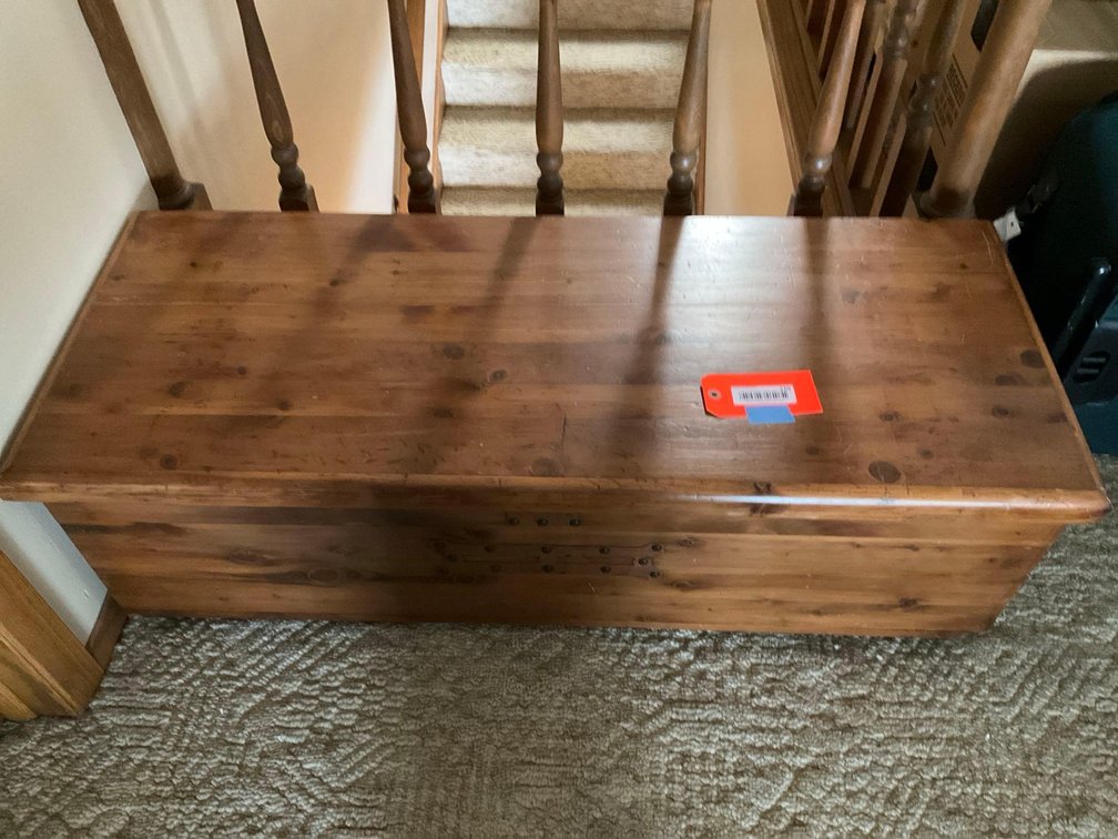 Image for Furniture, collectibles, household-Lake Largo