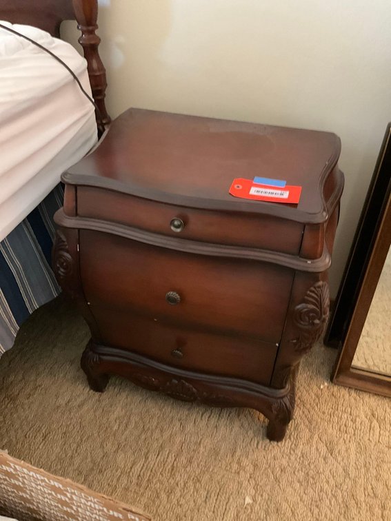 Image for Furniture, collectibles, household-Lake Largo