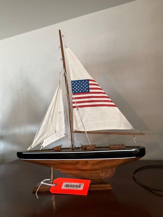 Image for Furniture, collectibles, household-Lake Largo