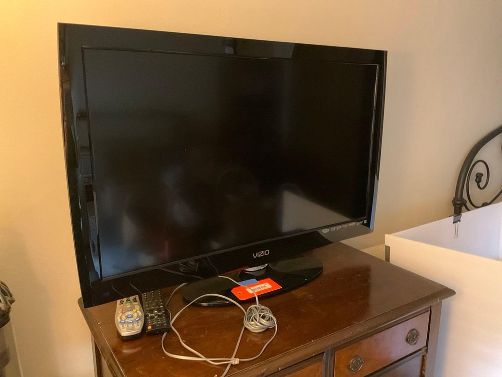 Image for Furniture, collectibles, household-Lake Largo