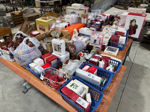 Downsizing Consignment Liquidation!