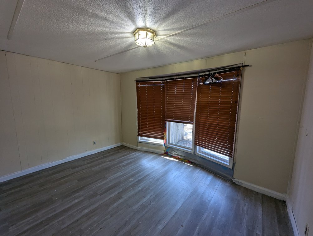 Image for 2 BR, 2 BA OAKWOOD MODULAR HOME 1.77 +/- AC LOT