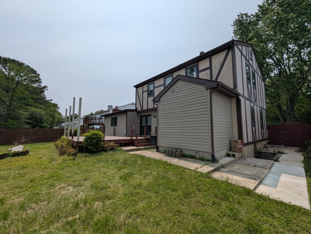 Image for 5 BR, 5 BA SINGLE FAMILY HOME/ 1 BLOCK OFF WATERFRONT/ 2 BLOCKS FROM MARINER COVE PARK