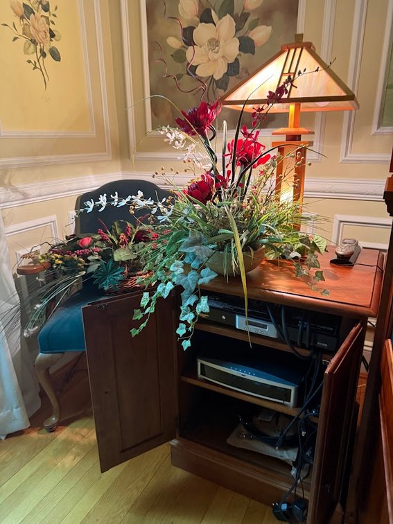 Image for Beautiful Chesterfield 3-Day Estate Tag Sale – July 31st, August 1st & August 2nd !