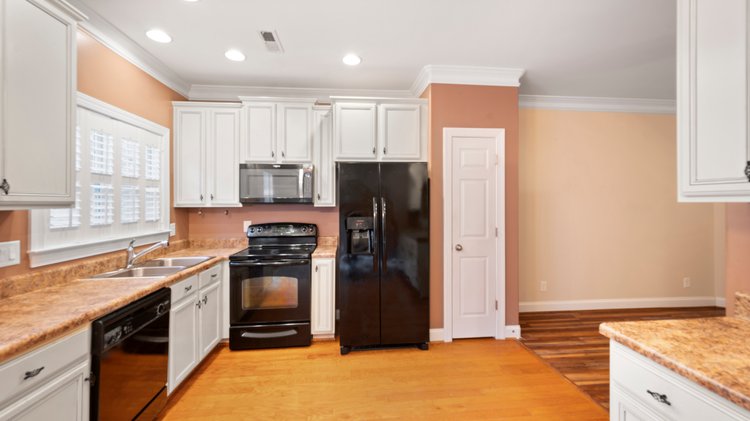 Image for 316 Saint Nicholas Trail