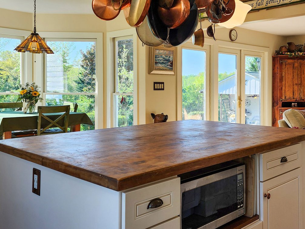 Image for Carya Collis: Beautiful 103 Acre Homestead in Red House VA