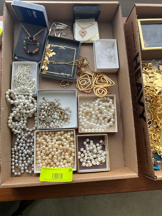 Image for (Maumee OH) Jewelry, Tools, Jukebox, Tables & Cabinets, Household, Shelving Units (Stone Wall Rd)