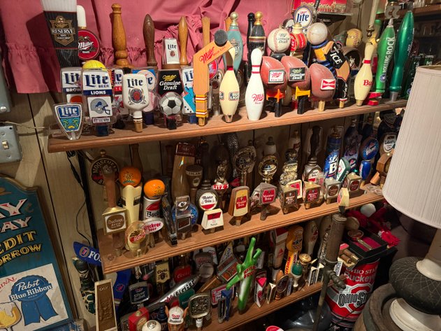 Image for (Toledo OH) Breweriana & Tap Handle Collection, Neon Signs, Vintage Beer Signs, Tools, Household, Toys (Walker Ave)