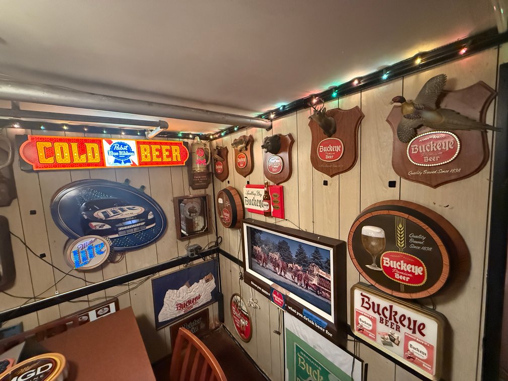 Image for (Toledo OH) Breweriana & Tap Handle Collection, Neon Signs, Vintage Beer Signs, Tools, Household, Toys (Walker Ave)