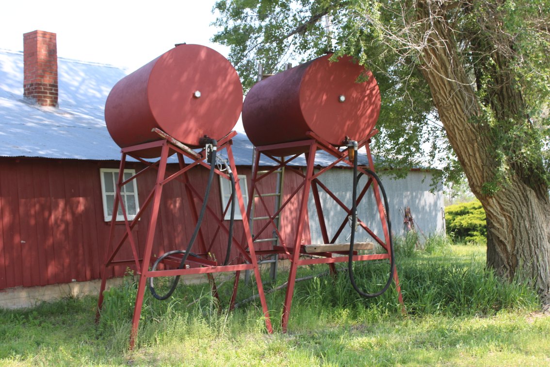 Image for Donald W. Eis Equipment and Personal Property Auction