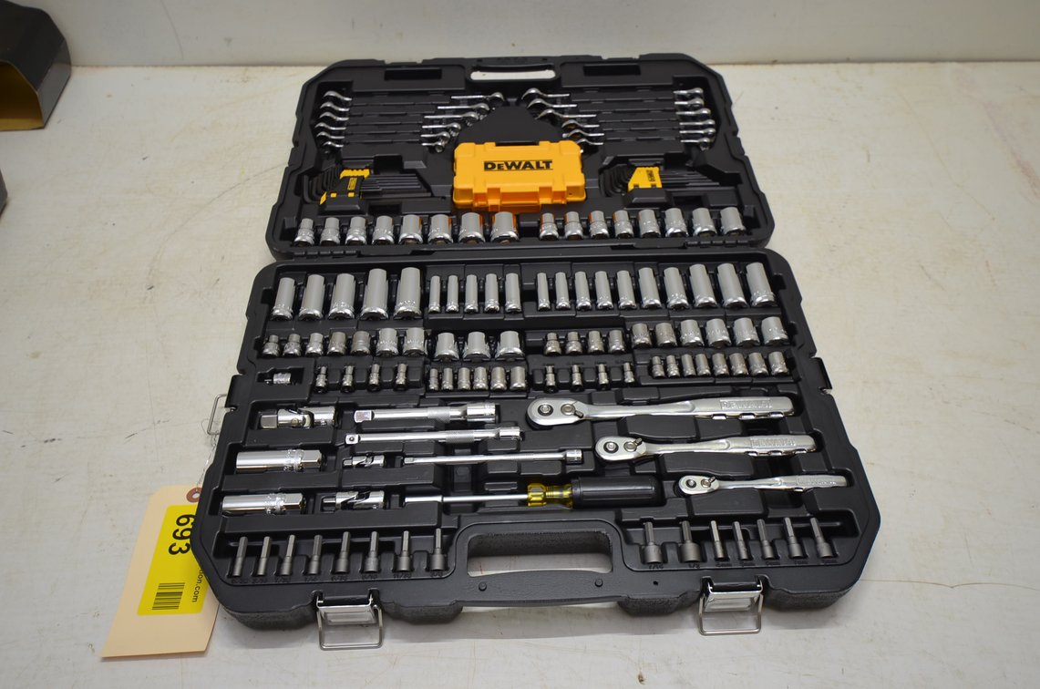 Image for LOG CABINS, FORD F150, GENERATORS, TOOLS, HEATERS, FURNITURE AND MORE!  - Mondovi, WI