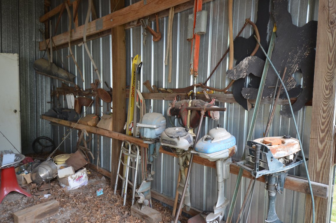 Image for SILVER KING TRACTORS, MASSEY TRACTOR, PLYMOUTH TRACTOR, TOOLS, AC GOLF CART, AND MORE - Eau Claire, WI