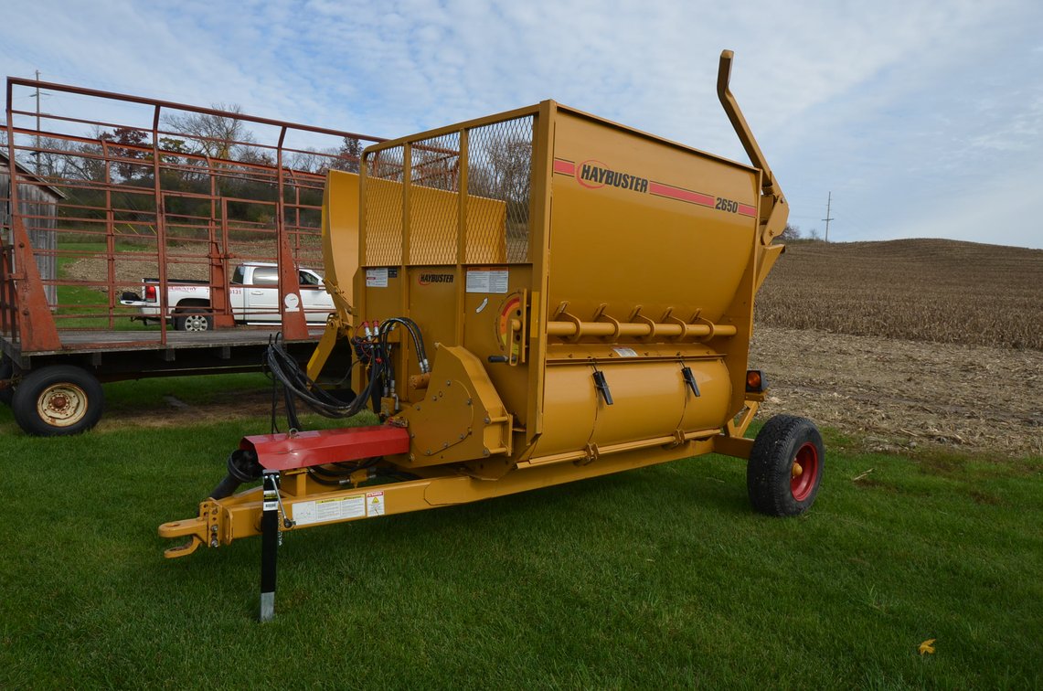 Image for TRACTORS, LIVESTOCK EQUIPMENT, HAY AND TILLAGE EQUIPMENT - Mondovi, WI