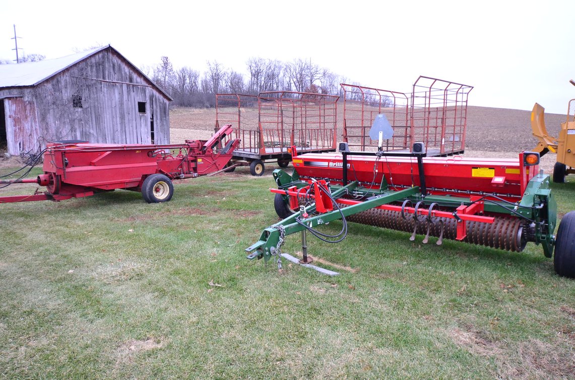 Image for TRACTORS, LIVESTOCK EQUIPMENT, HAY AND TILLAGE EQUIPMENT - Mondovi, WI