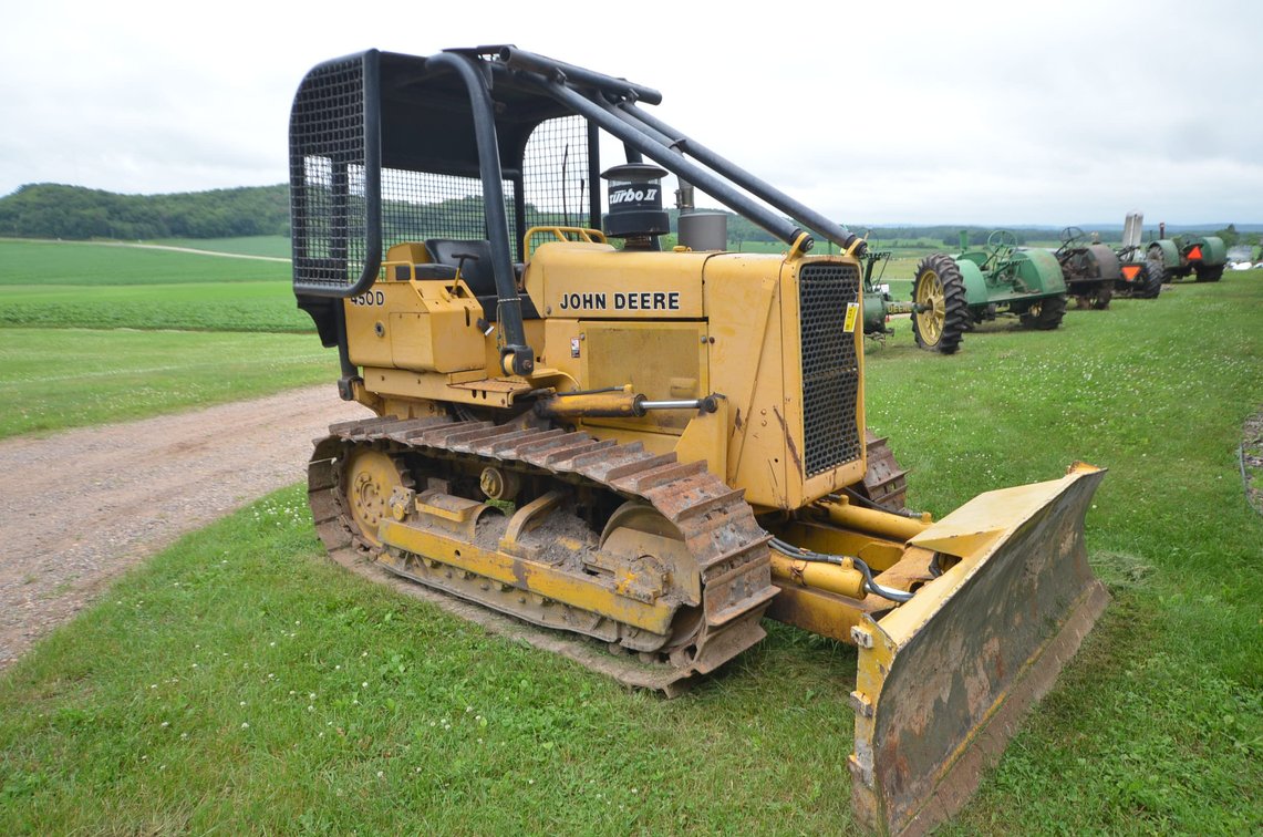 Image for VINTAGE TRACTORS, CUSHMAN SCOOTERS, HIT & MISS ENGINES, PLUS MORE! - Chippewa Falls, WI