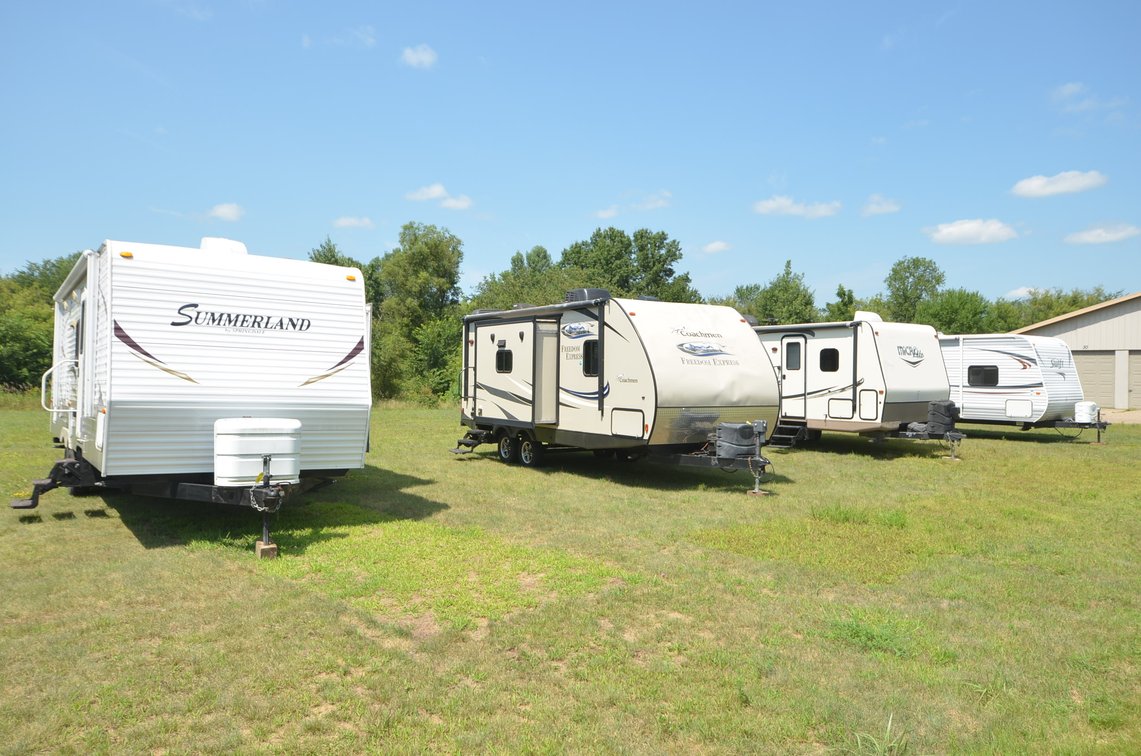 Image for BILL'S AUGUST CAMPER INVENTORY REDUCTION - Mondovi, WI