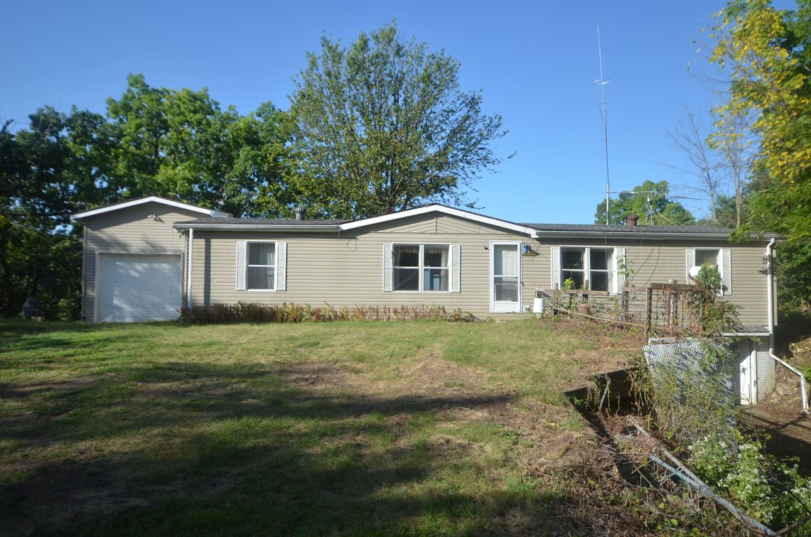 Image for HOUSE ON 5.78 ACRES - MAIDEN ROCK, WI - REAL ESTATE