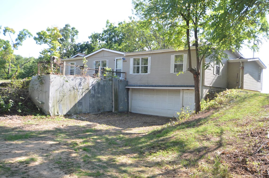Image for HOUSE ON 5.78 ACRES - MAIDEN ROCK, WI - REAL ESTATE