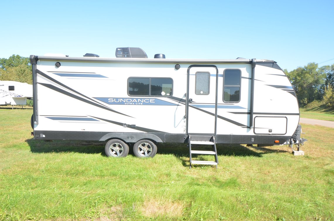 Image for BILL'S OCTOBER CAMPER INVENTORY REDUCTION - Mondovi, WI