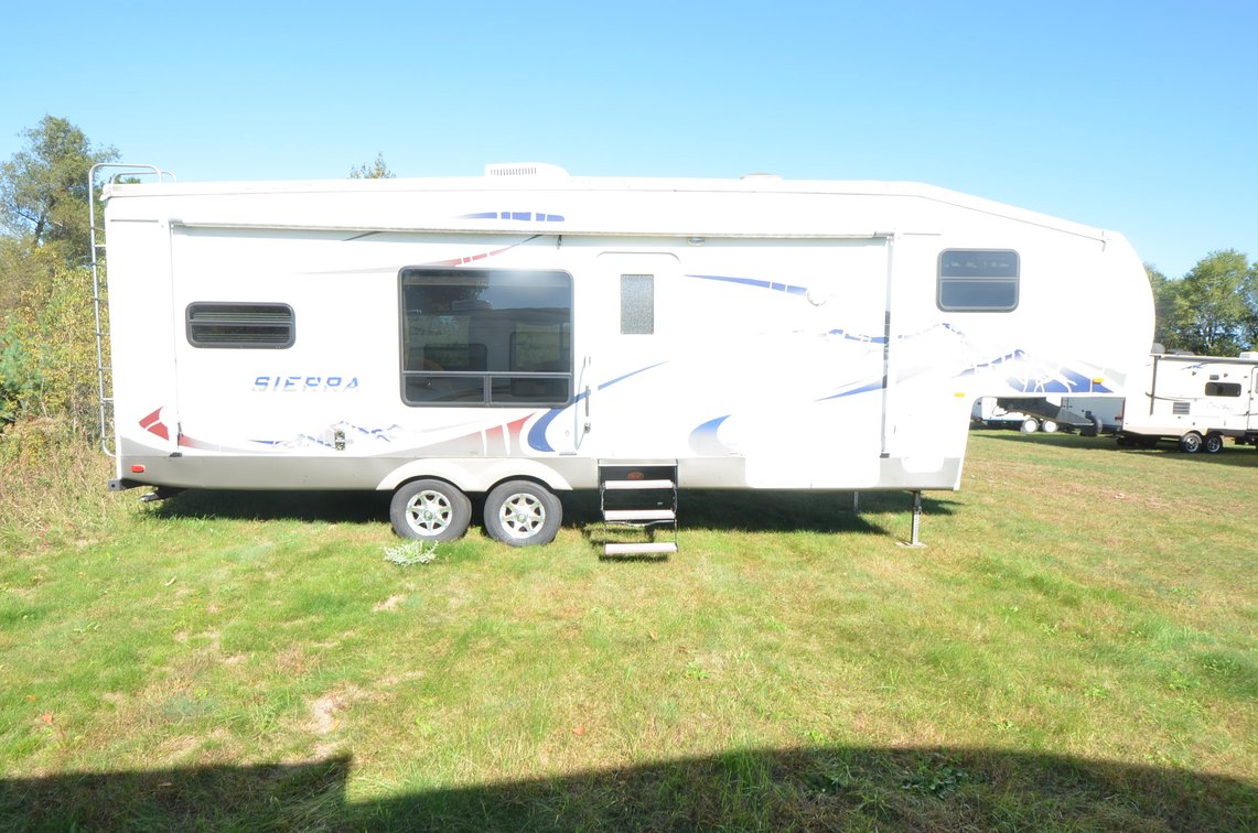 Image for BILL'S OCTOBER CAMPER INVENTORY REDUCTION - Mondovi, WI