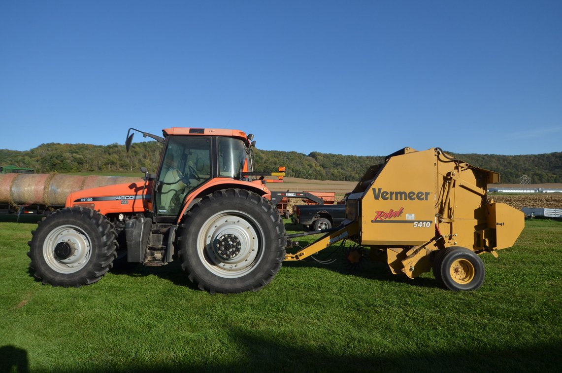 Image for HUBER FARM RETIREMENT - Alma, WI
