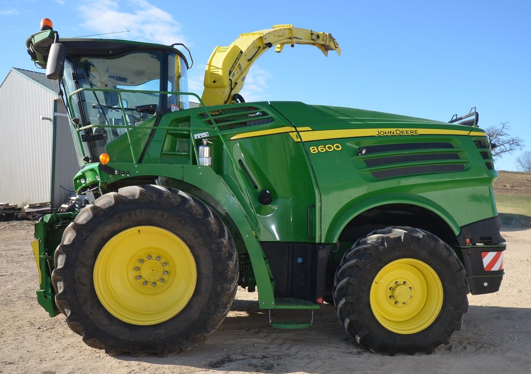 Image for ZIEGLER FARMS CUSTOM HARVESTING EQUIP LIQUIDATION - Ettrick, WI