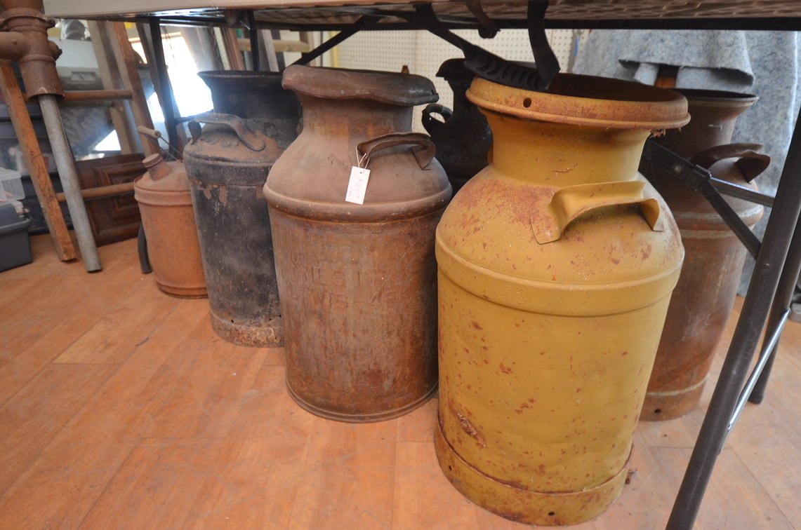 Image for STARGAZERS INVENTORY REDUCTION: VINTAGE FURNITURE & TOYS, CROCKS, COLLECTIBLES, and MORE! - Durand, WI