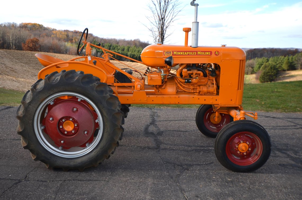 Image for DOUG FISK VINTAGE TRACTOR COLLECTION & MACHINERY - Mondovi, WI