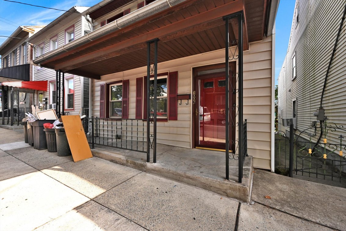 Image for Fixer Upper Real Estate Auction - Detached Home in Lebanon, PA