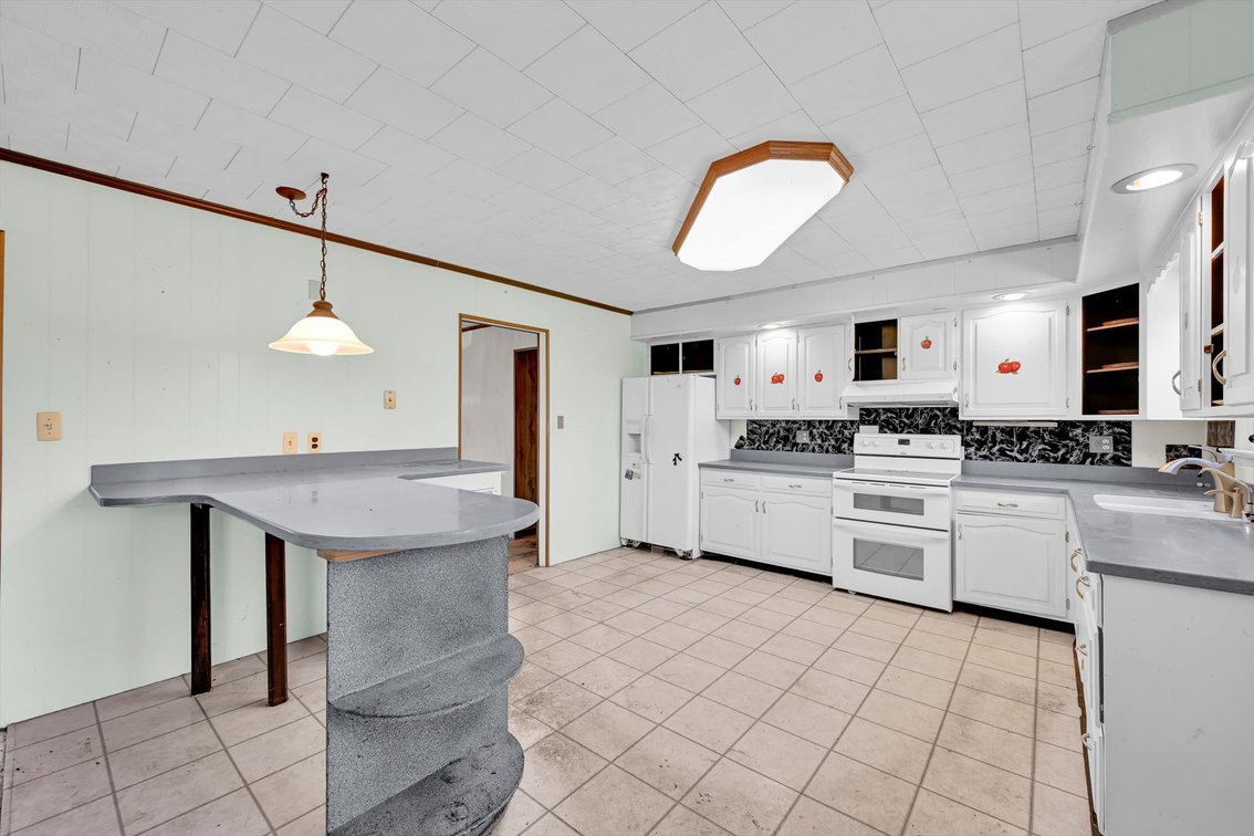 Image for Real Estate Auction - Detached Home on 1+ Acre
