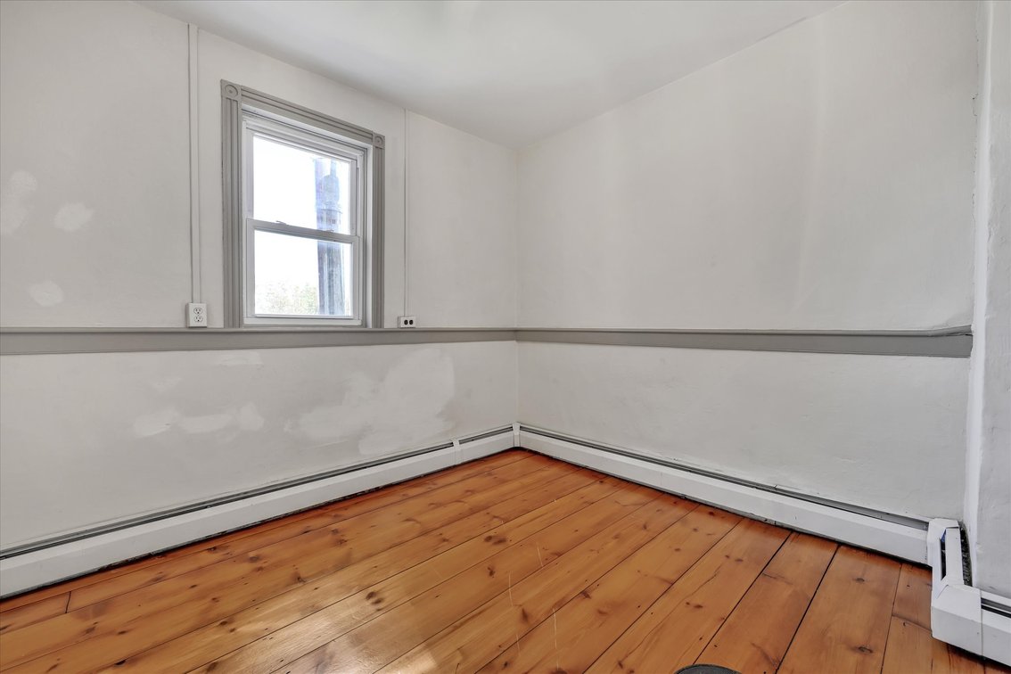 Image for Real Estate Auction - Jonestown