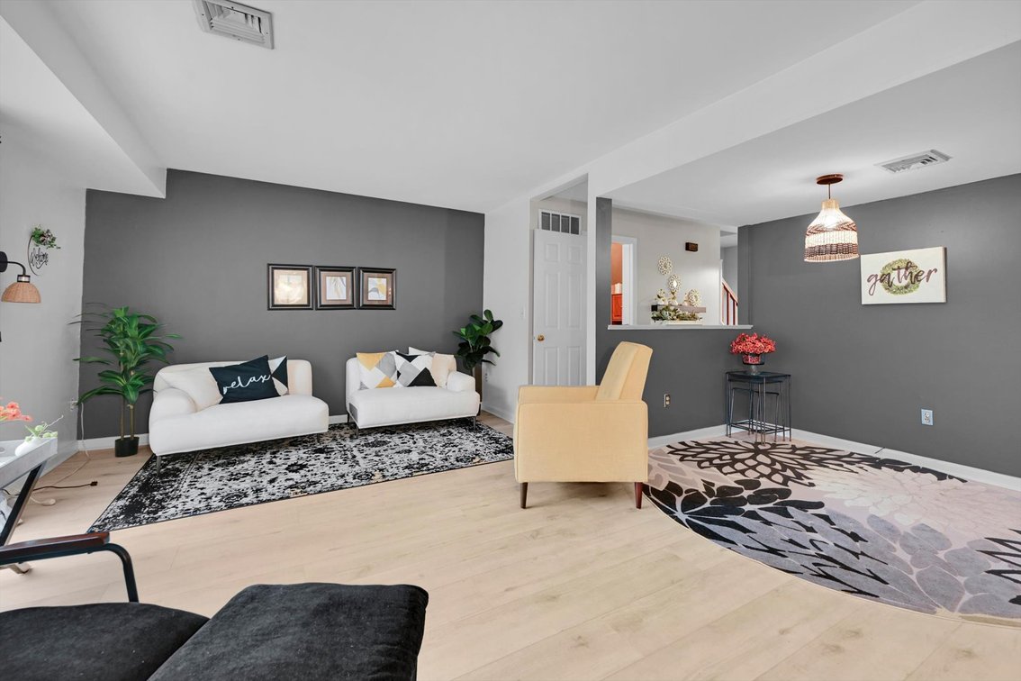 Image for ONLINE Real Estate Auction - Townhome in Palmyra